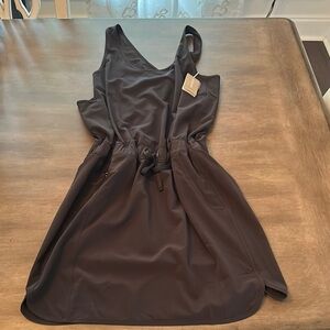 Elegant Black Sleeveless Dress